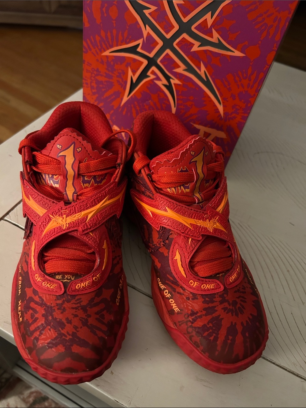 Puma LAMELO BALLS MB .05 CROWD SURF JUNIOR (4.5)